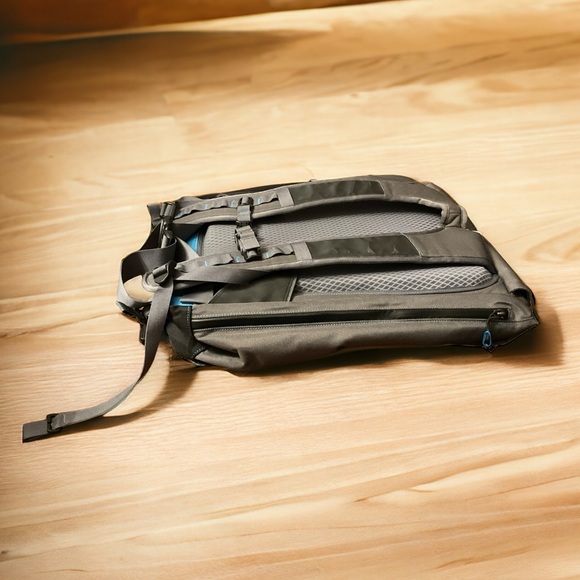 Crankbrothers Gutter Backpack Durable Quality Computer Bag! - Picture 10 of 15